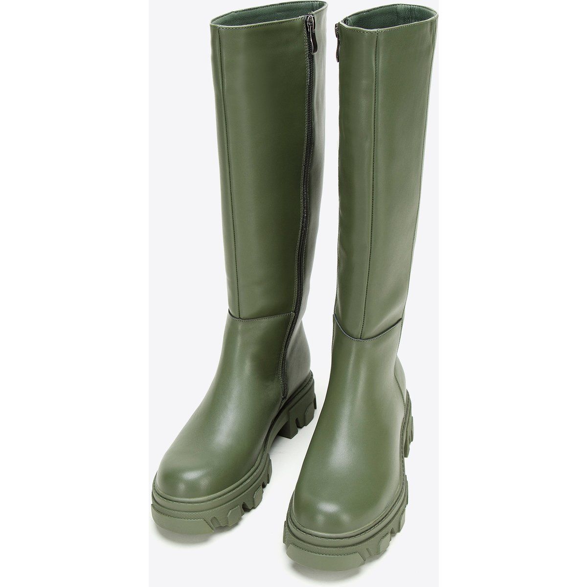 Kniehohe Lederstiefel mit Plateausohle