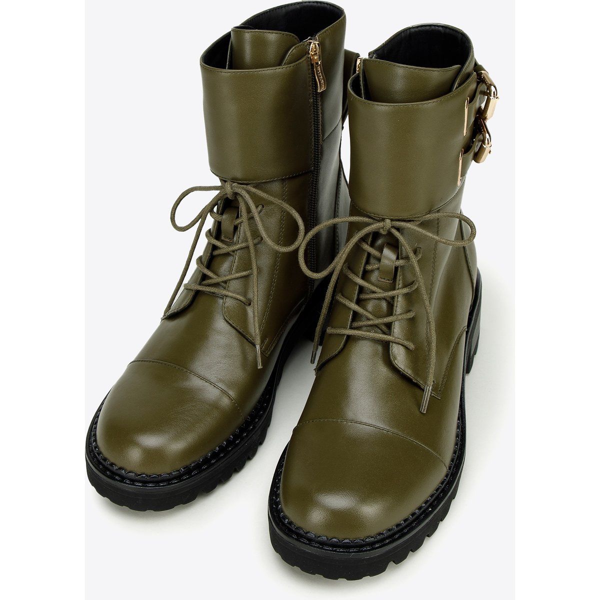 Schnürstiefel aus Leder mit Schnallen