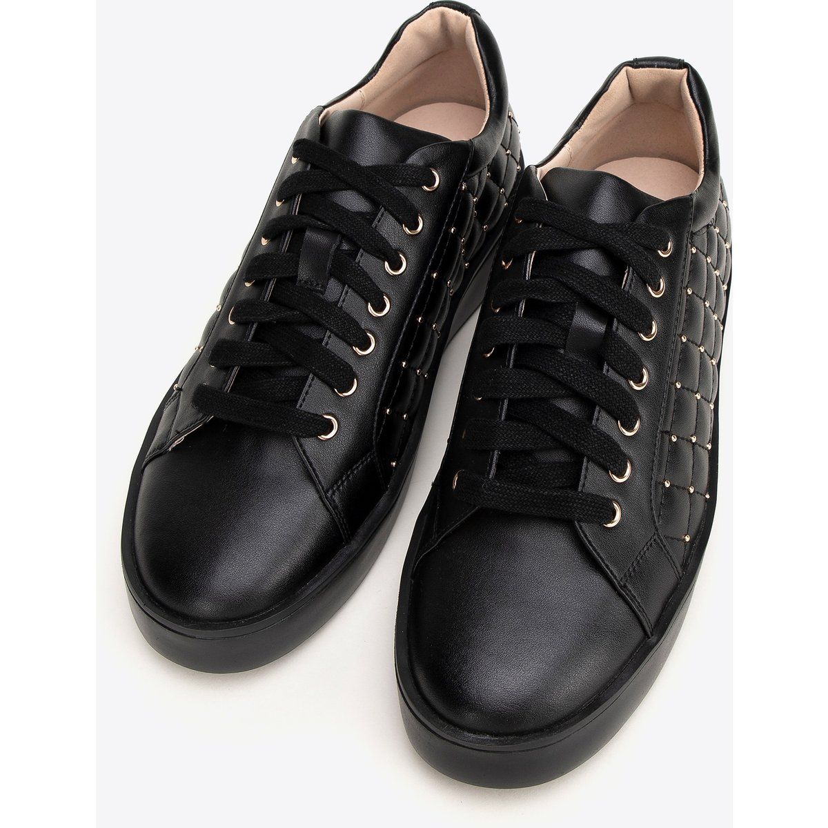 Gesteppte Leder-Sneaker mit Nieten
