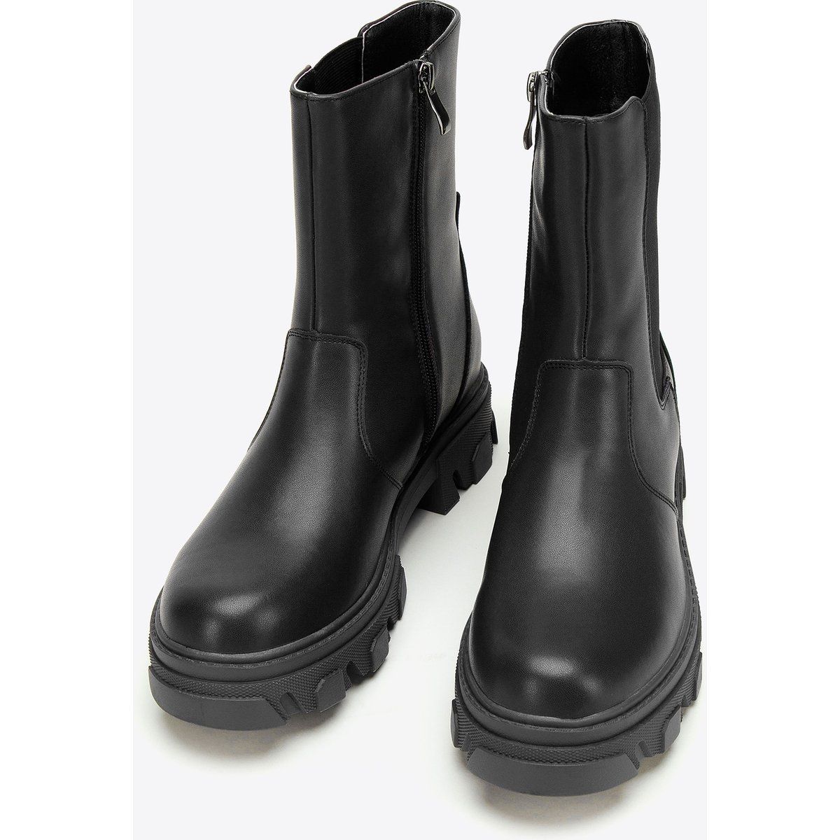 Plateau-Stiefeletten aus Glattleder