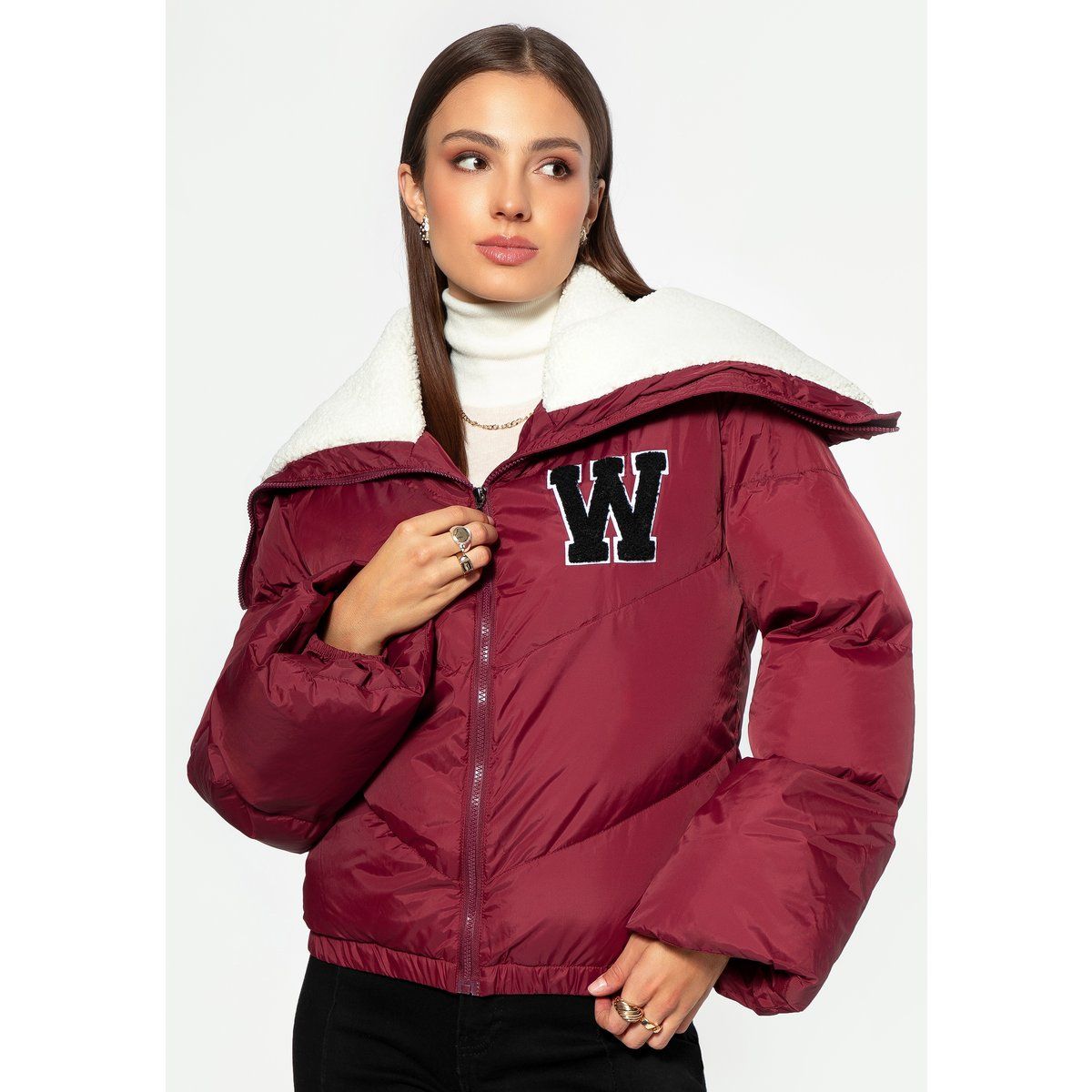 Oversize-Steppjacke mit Kunstfellkragen