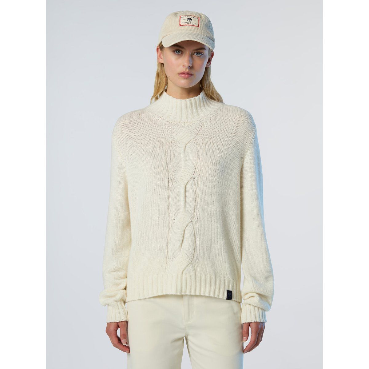 Maxi-Zopfstrickpullover mit Stehkragen