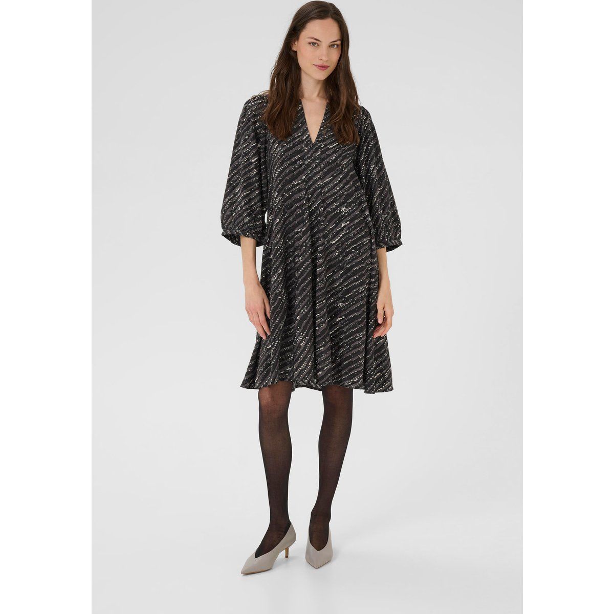Lockeres A-Linien-Kleid mit Strukturstreifen