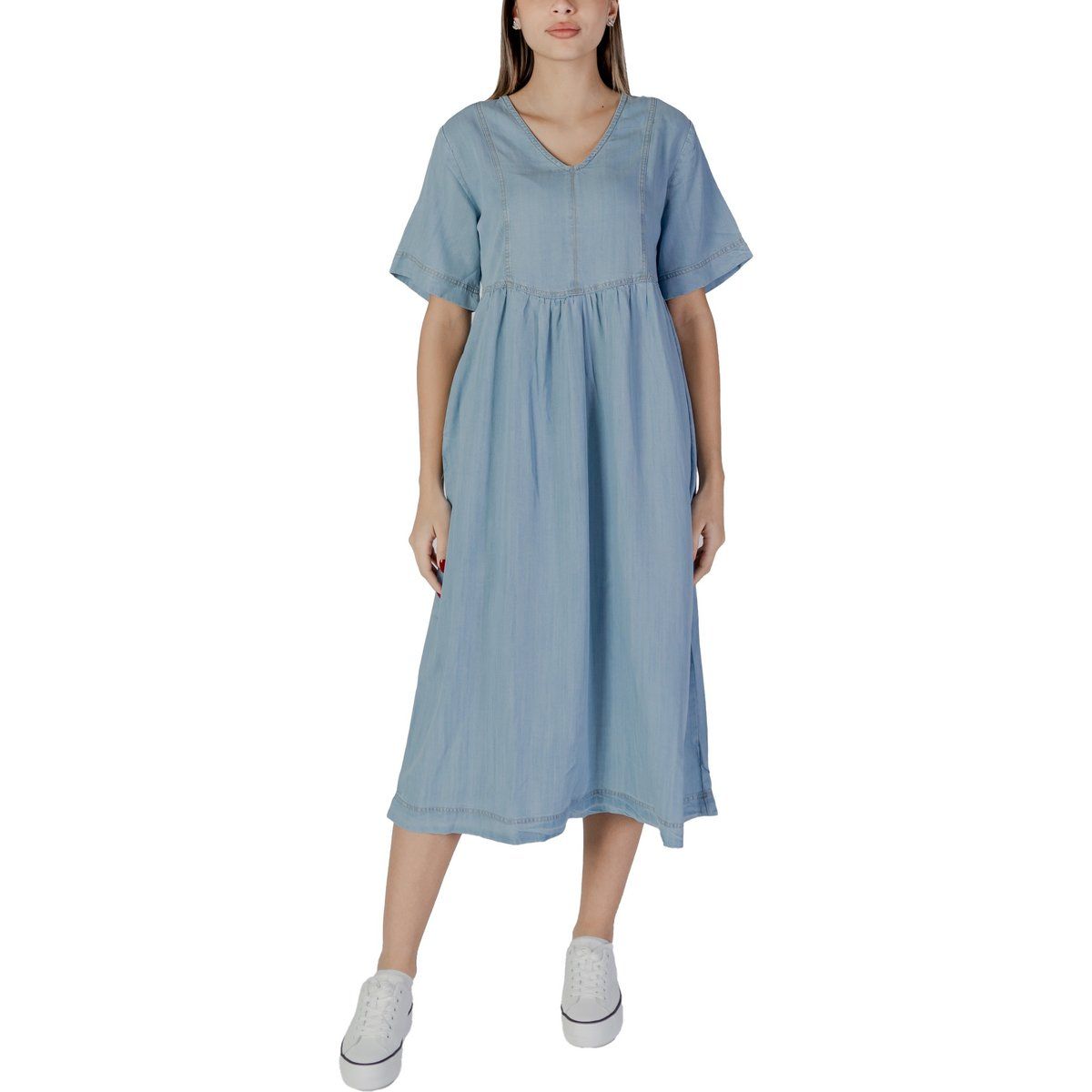 Lässiges Denim-Midikleid mit V-Ausschnitt