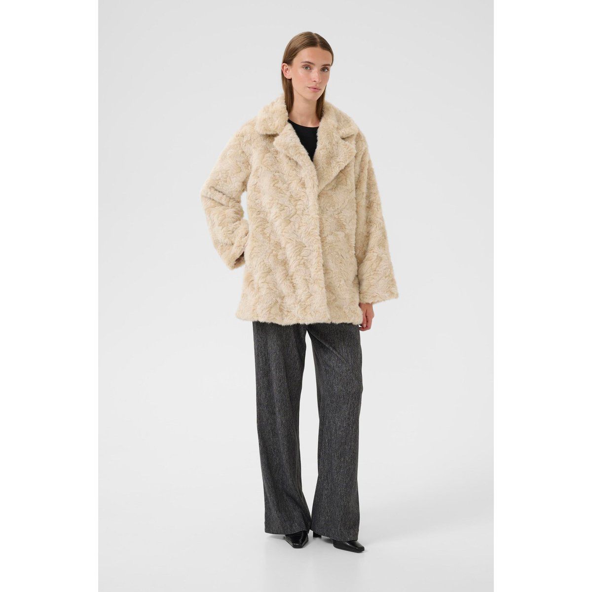 Oversize-Jacke aus weichem Kunstfell