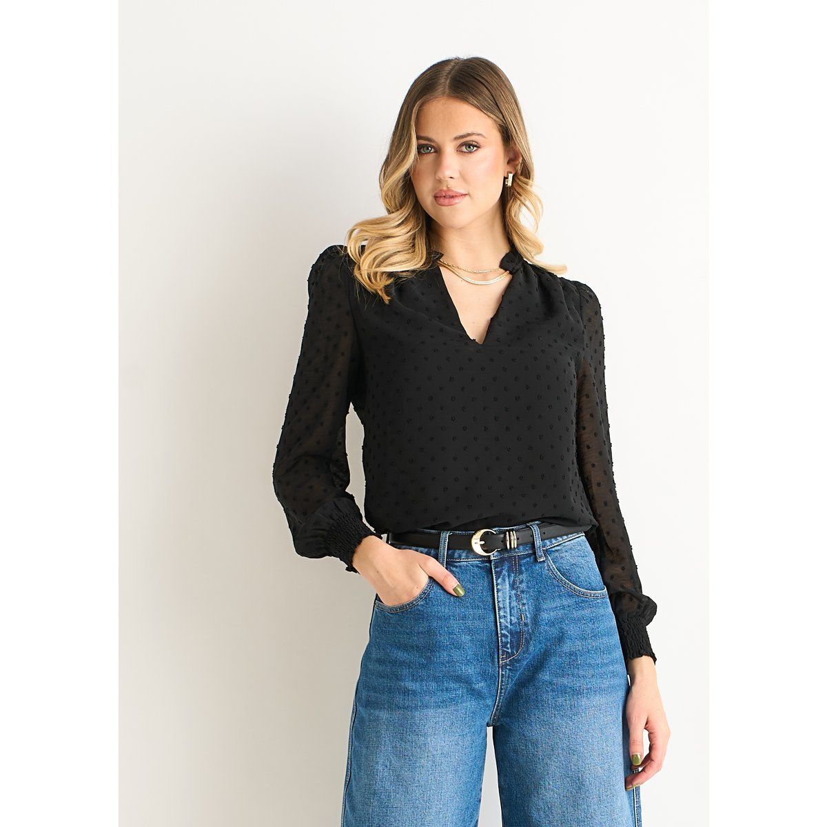 Strukturierte Dobby-Bluse mit Rüschendetails