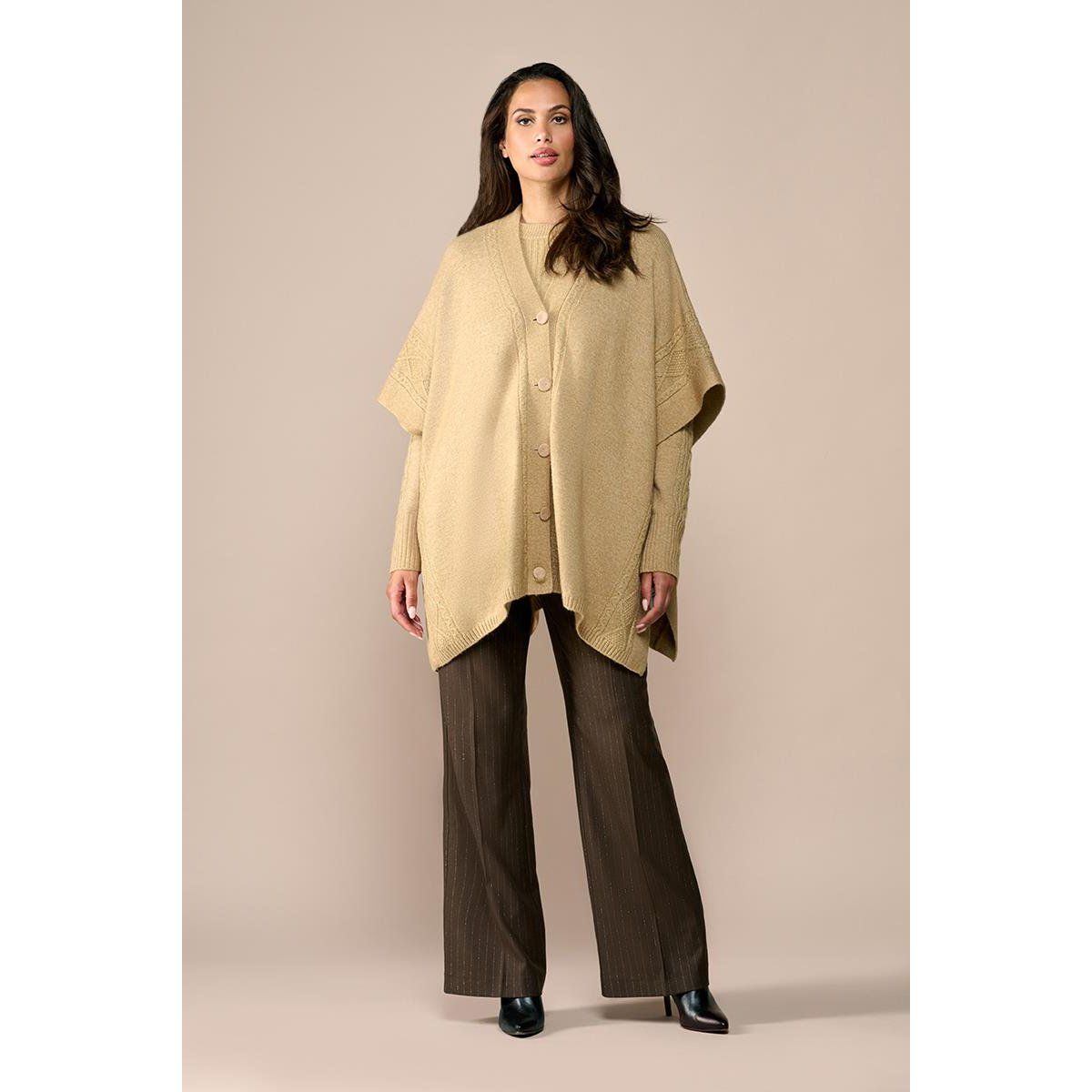 Eleganter geknöpfter Poncho mit Lurex