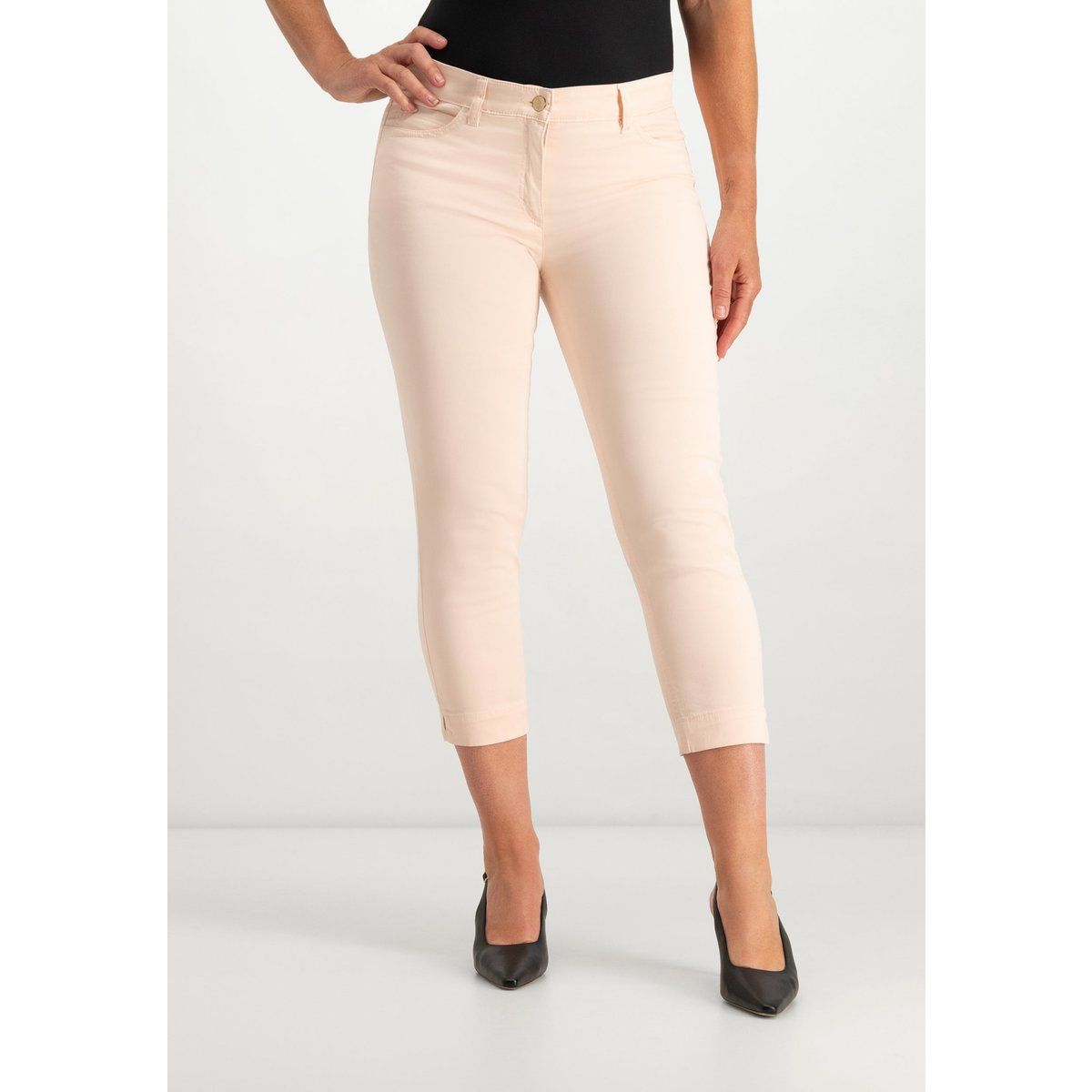 Schmale Stretch-Satin 7/8-Hose