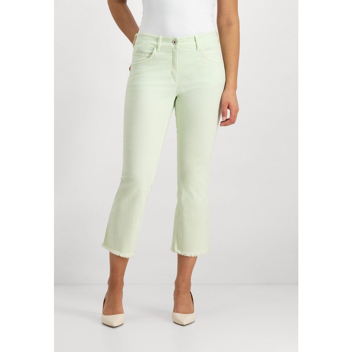 Verkürzte Bootcut-Stretch-Jeans