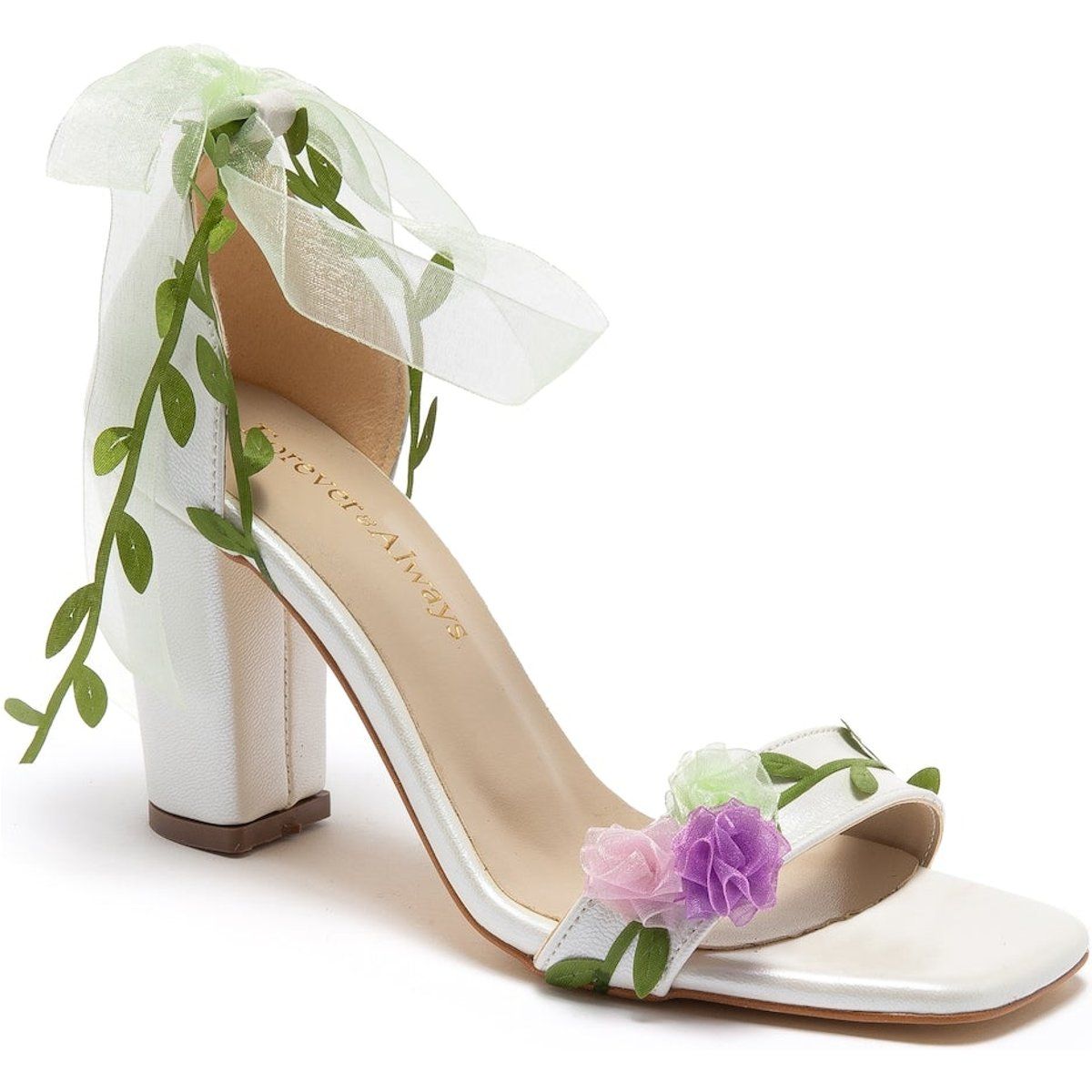 Brautschuhe mit Blumen-Applikationen