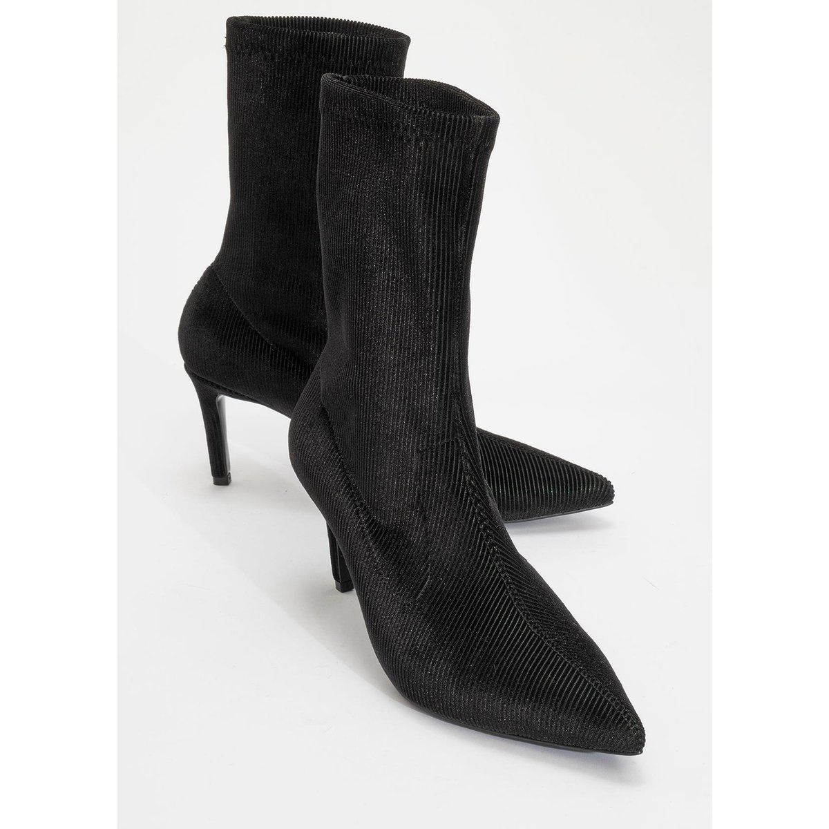Texturierte spitze Stiletto-Sockenstiefel