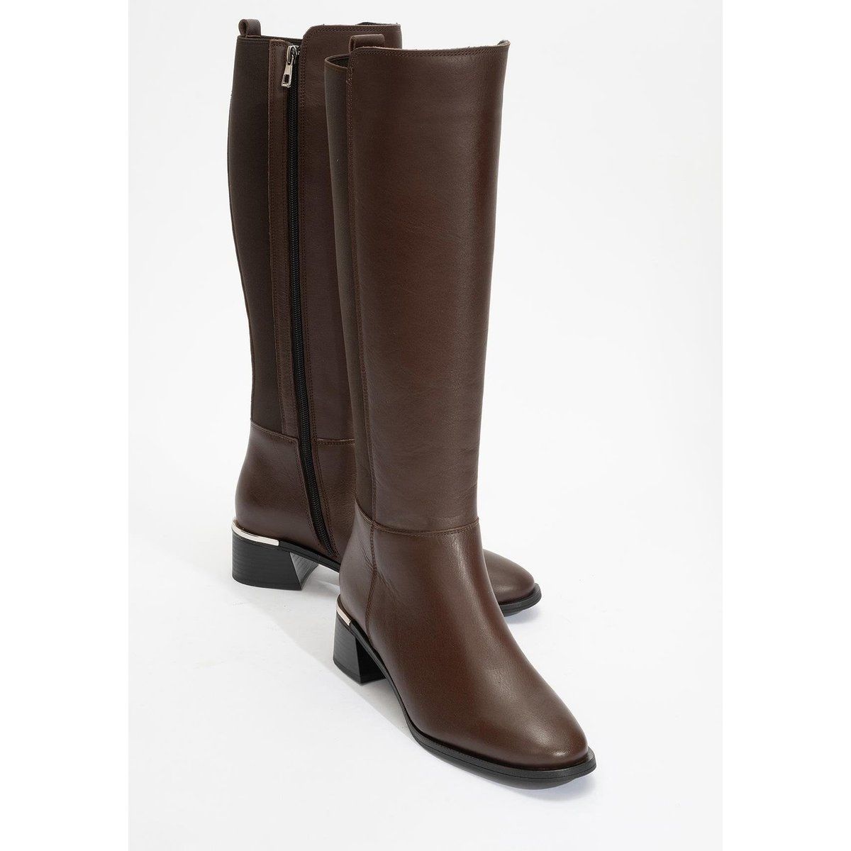 Klassische kniehohe Lederstiefel