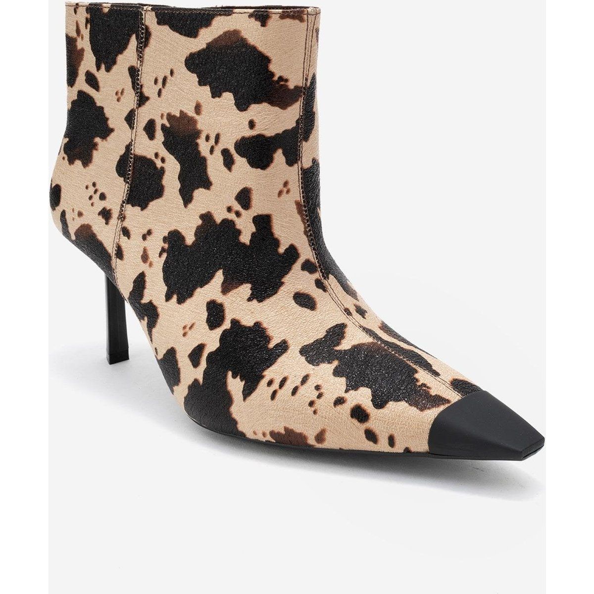 Spitze Stiletto-Stiefeletten mit Kappendetail