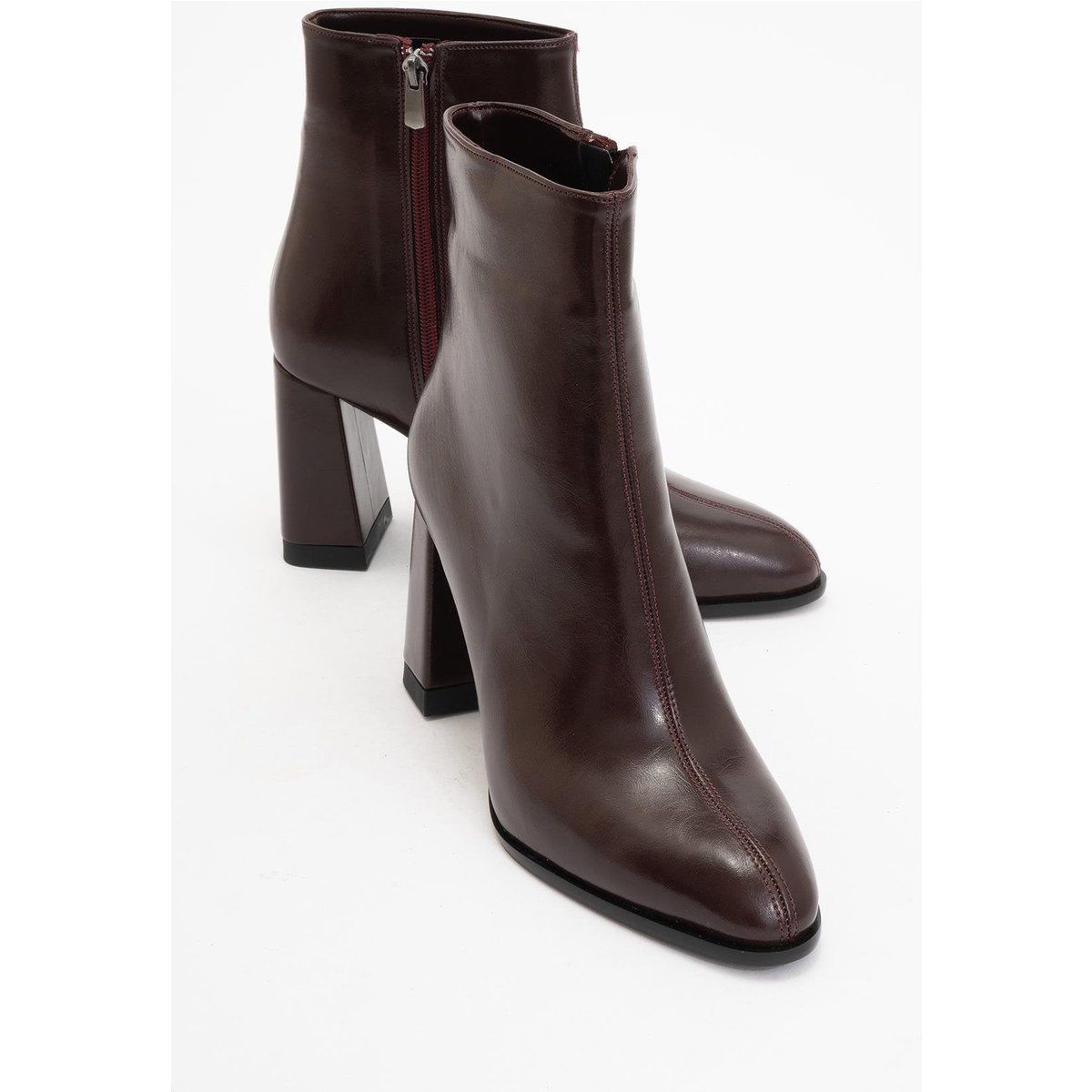 Eckige Ankle Boots mit Blockabsatz