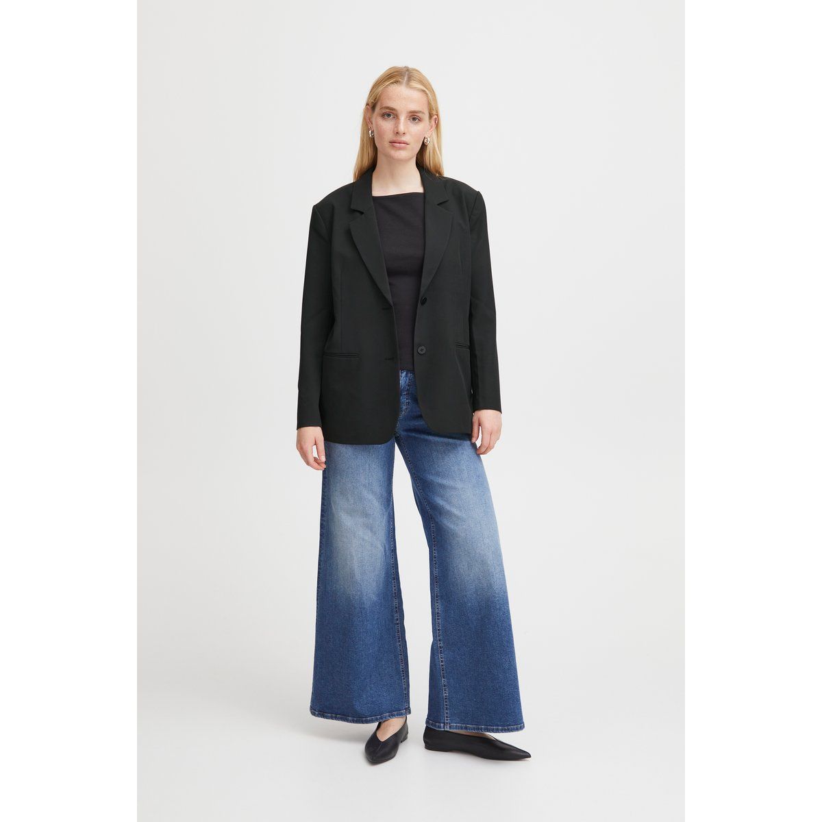 Relaxter Taillierter Blazer mit Revers