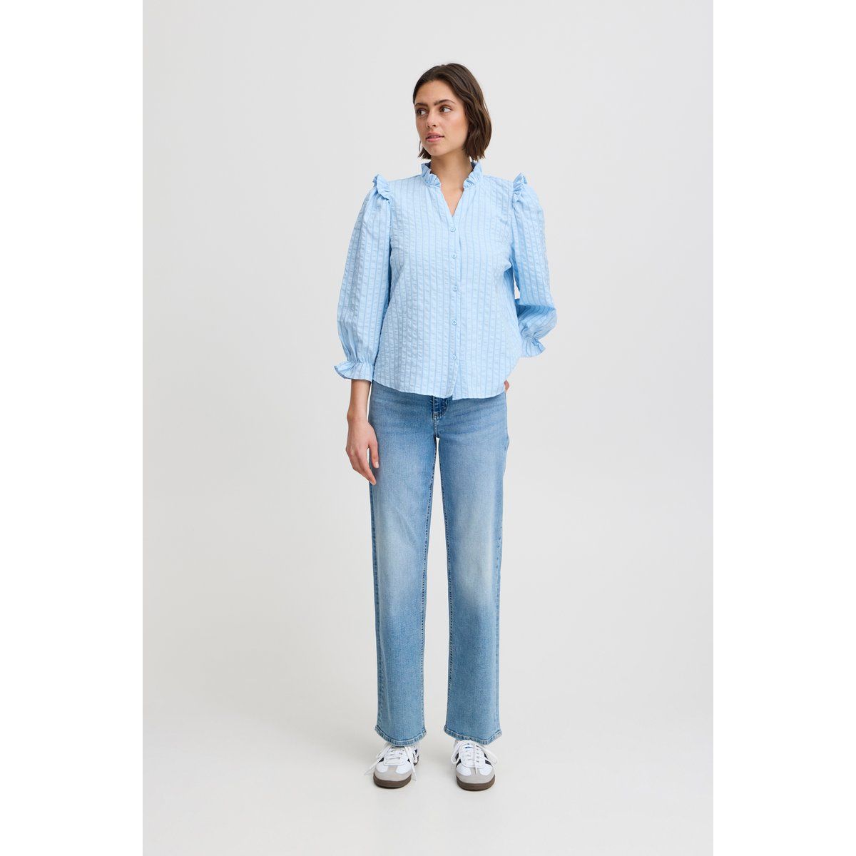 Gestreifte Rüschenbluse mit Puffärmeln