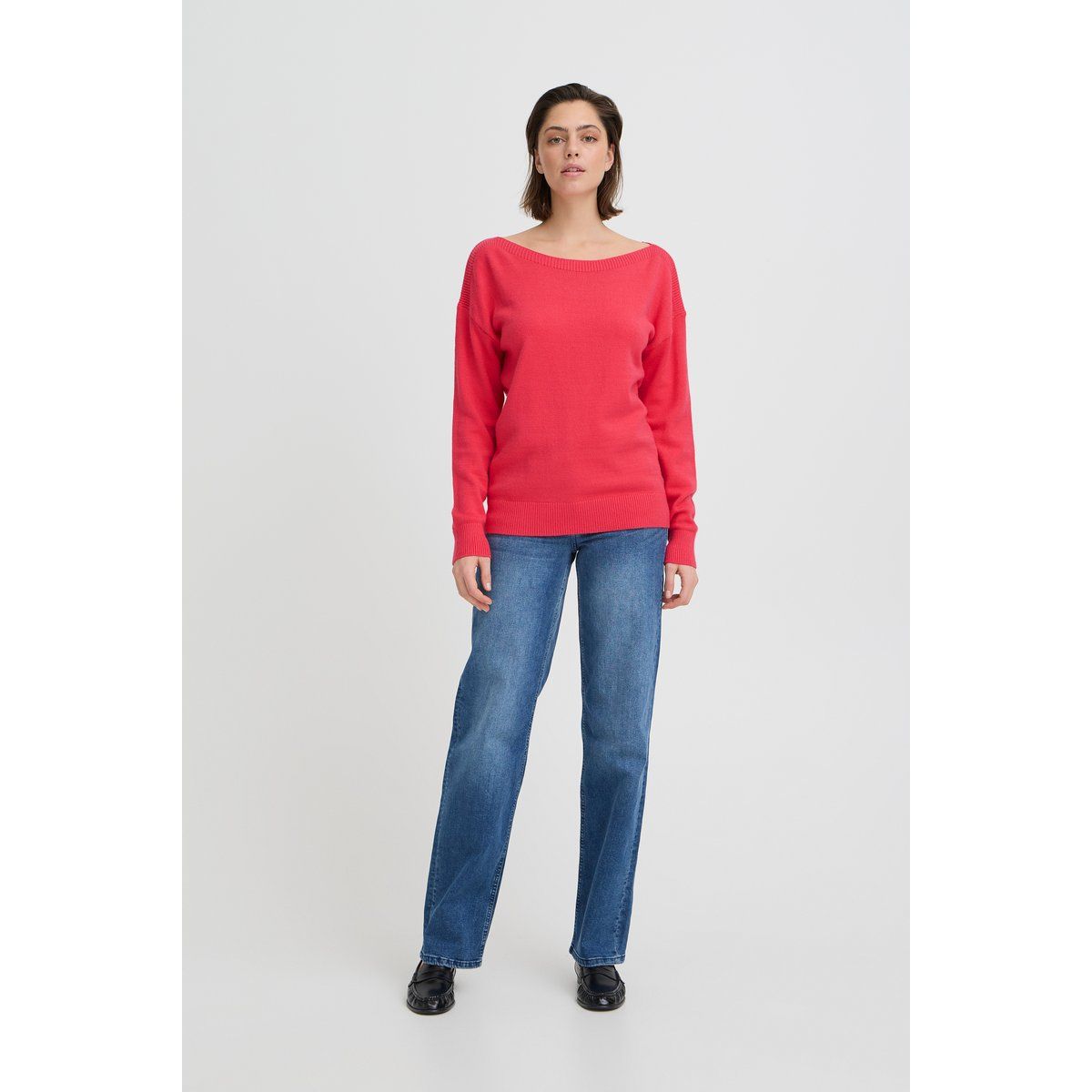Lockerer Pullover mit Bootausschnitt