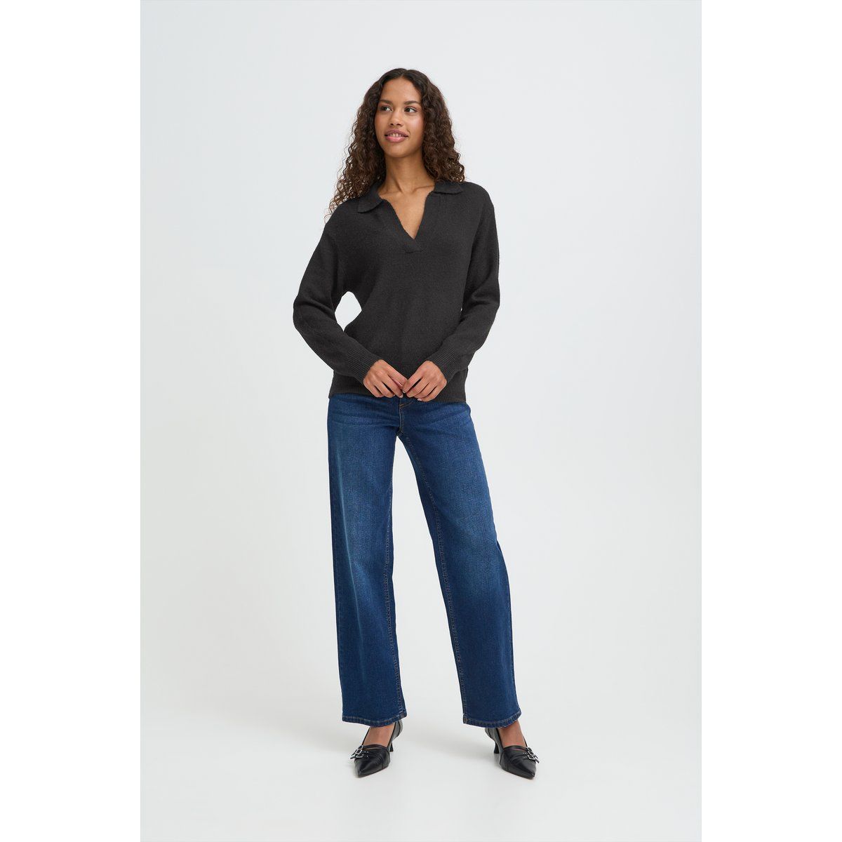 Weicher Strick-Polo-Pullover mit V-Ausschnitt