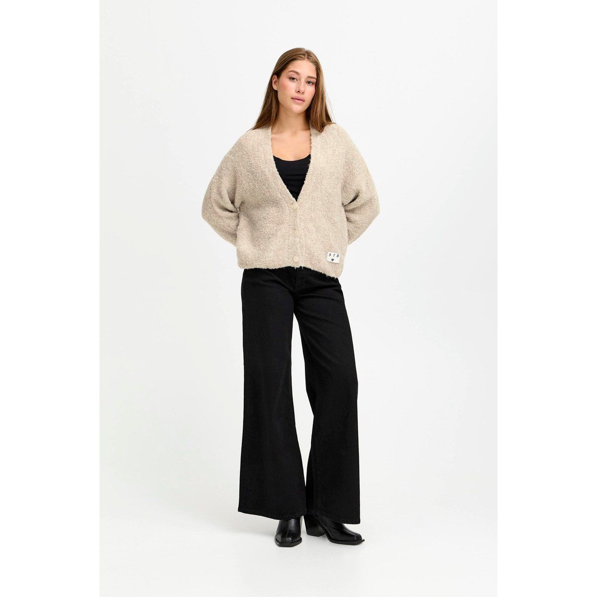 Oversized Strickjacke mit Flausch-Effekt