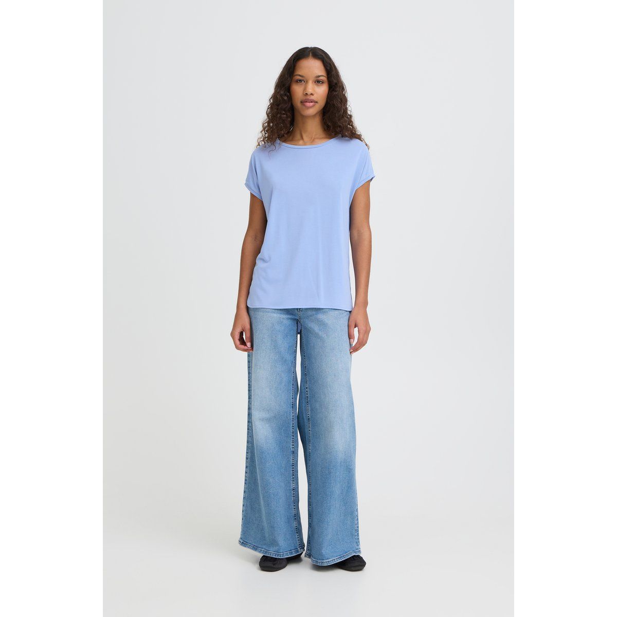 Minimalistisches Kurzarm-Shirt mit Rundhalsausschnitt