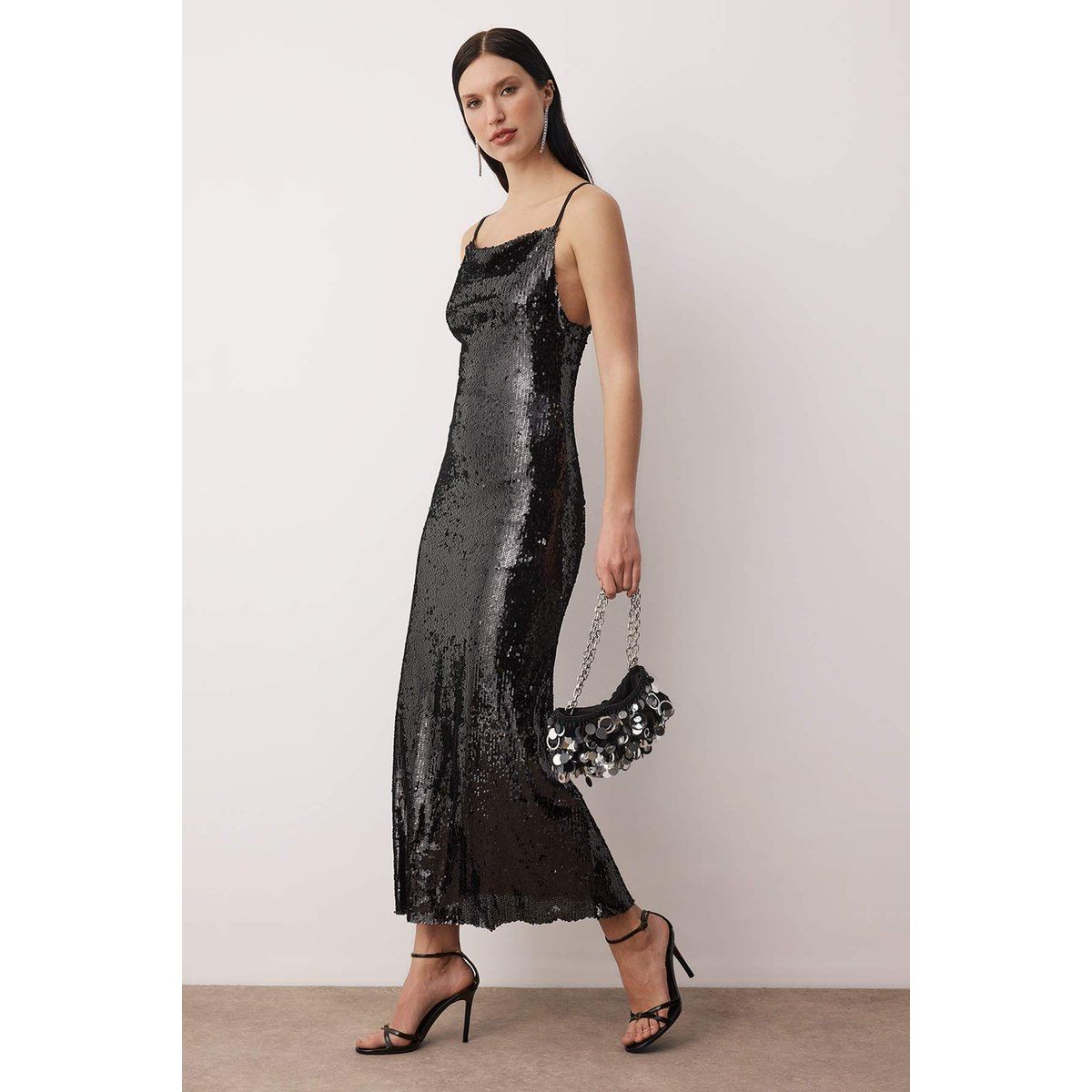 Elegantes Maxikleid mit Paillettenbesatz