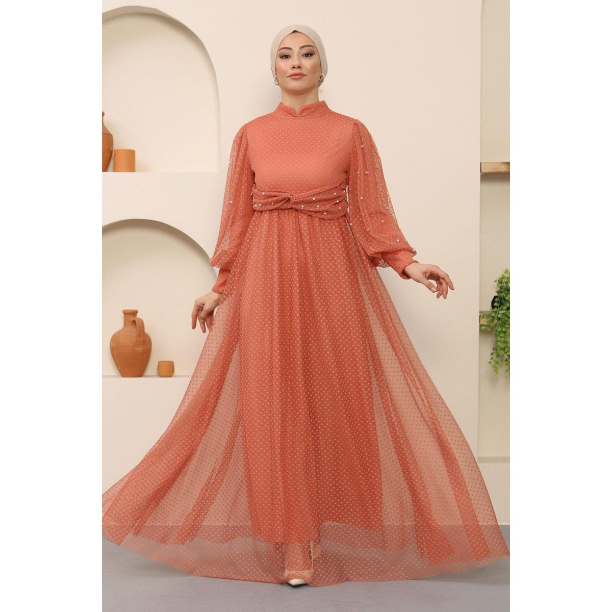 Tüll-Abendkleid mit Perlen